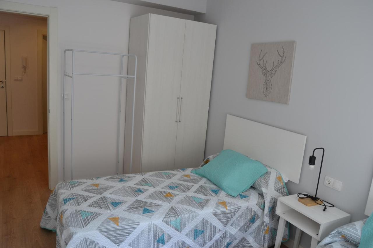 Inmoinsuas Yoana Home Sarria Exterior photo